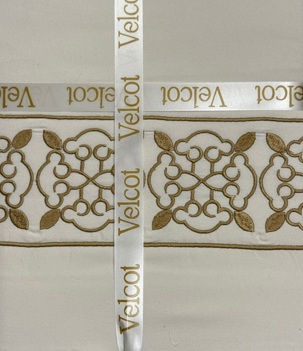 Heritage Lace Bedding Set