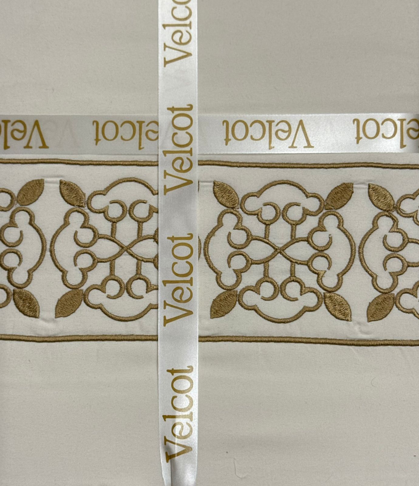 Heritage Lace Bedding Set