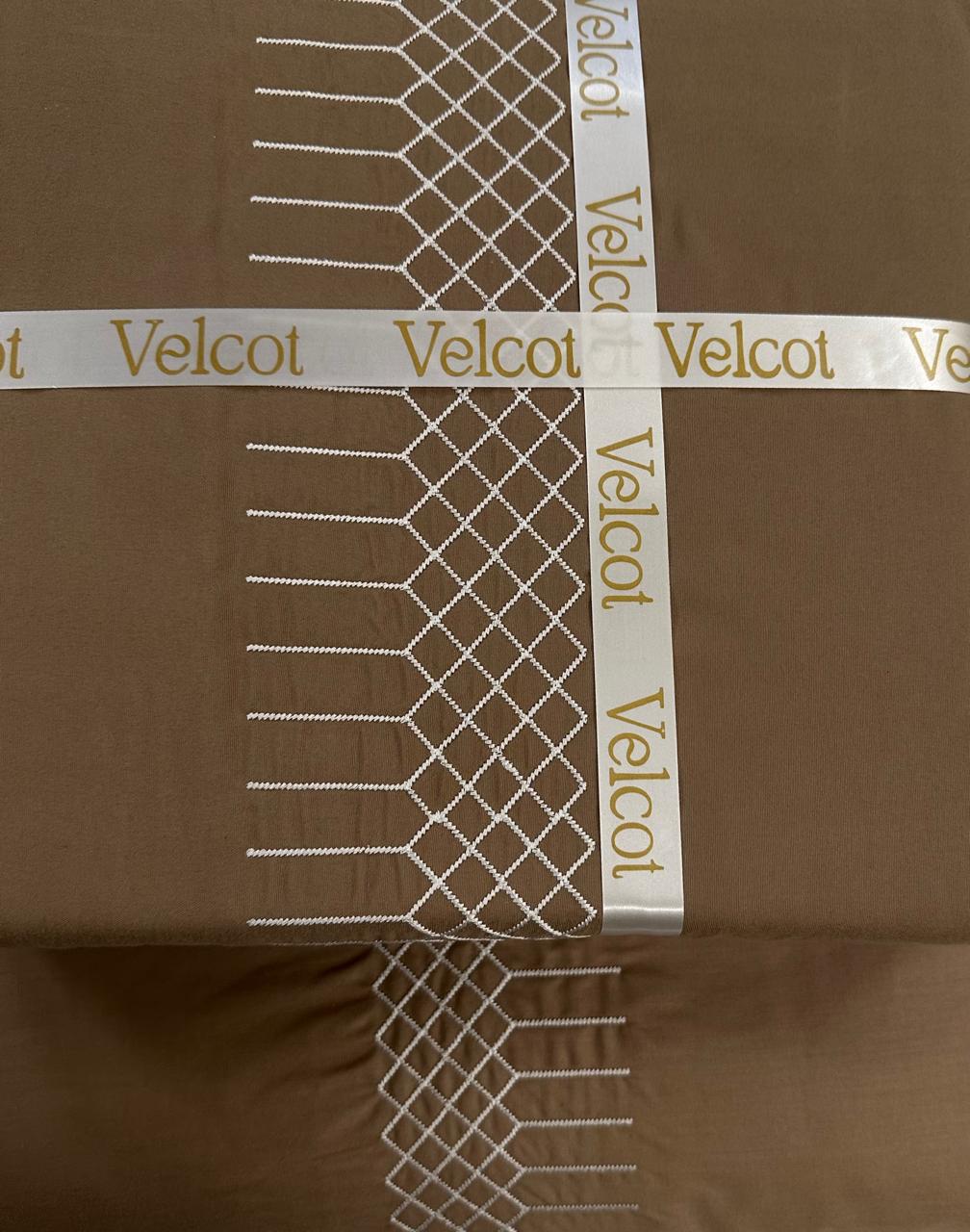 Earth tone Bedding Set