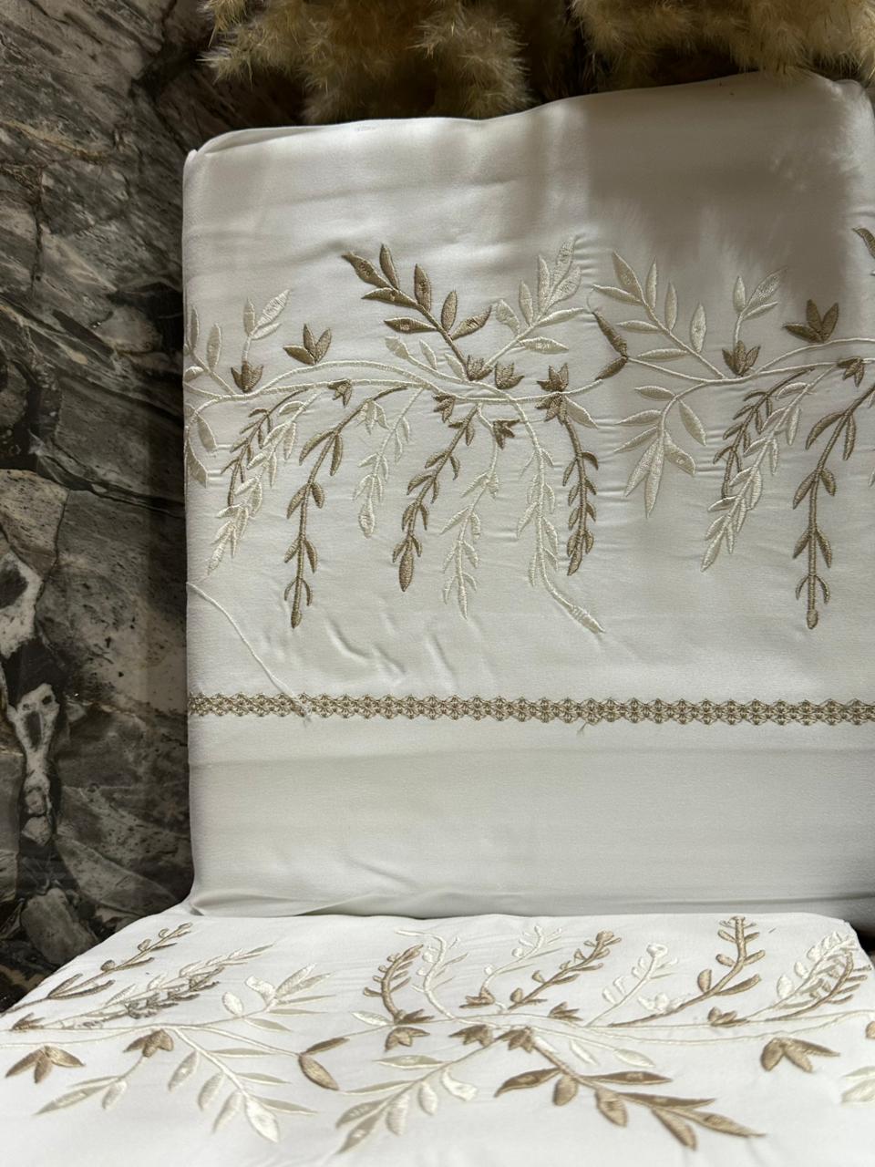 Leaves Bedsheet
