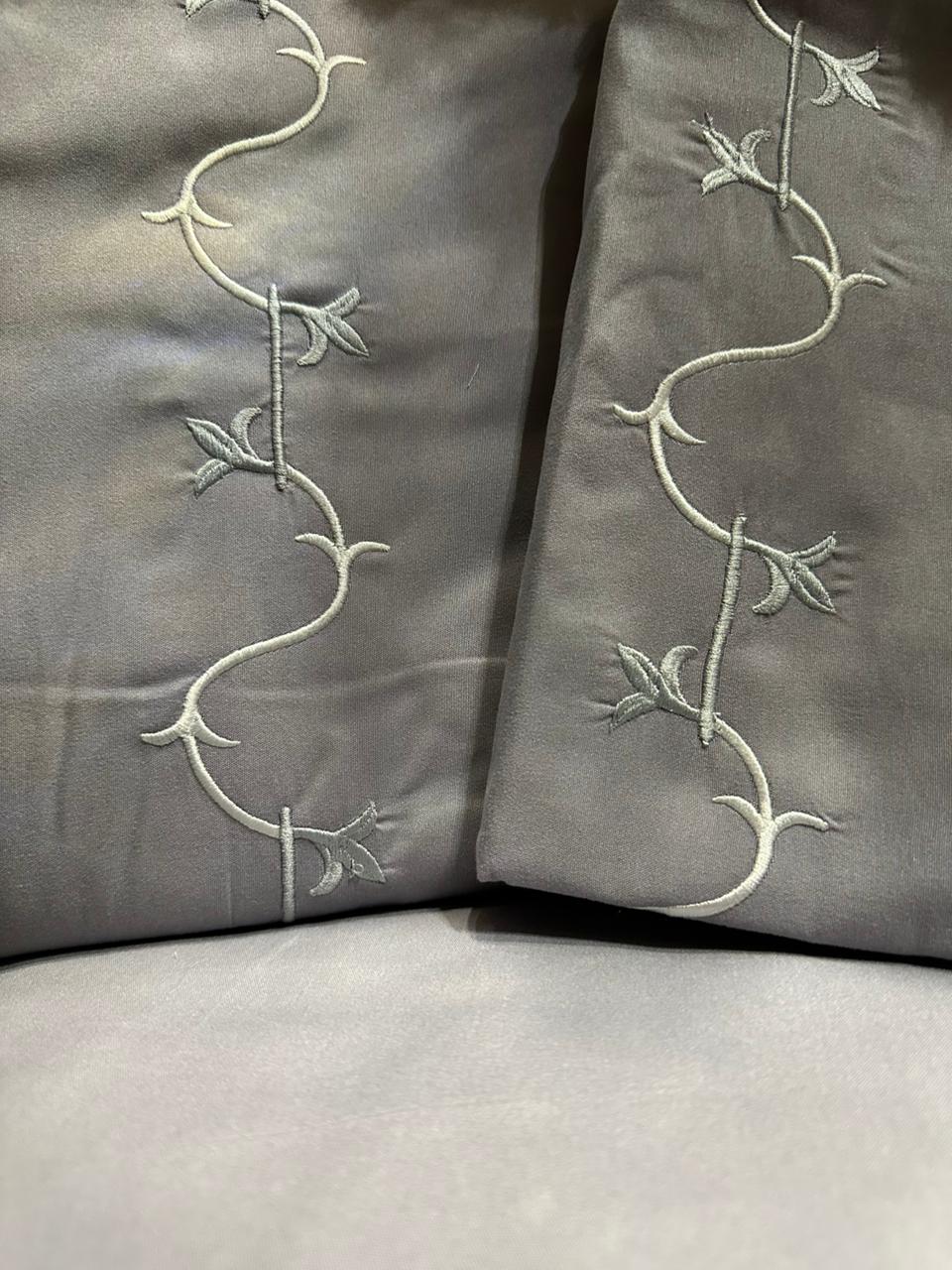 Naomi Bedsheet