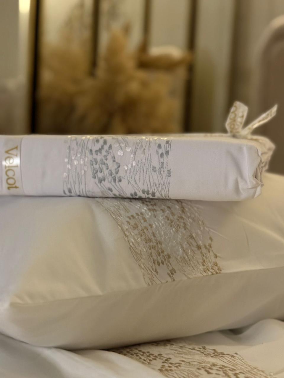 Uniqueness  Bedsheet