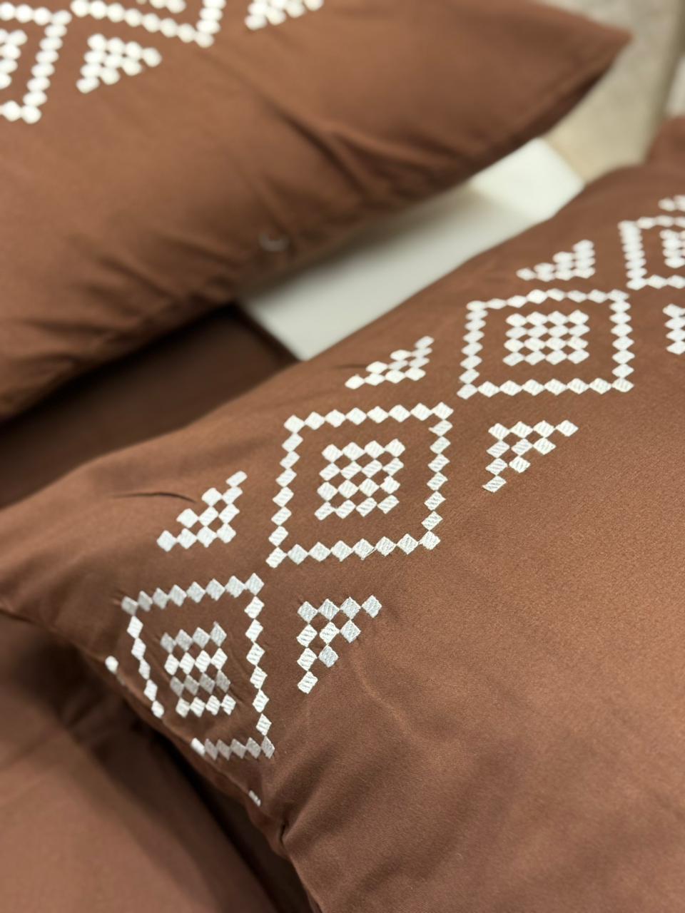 Loom Bedsheet