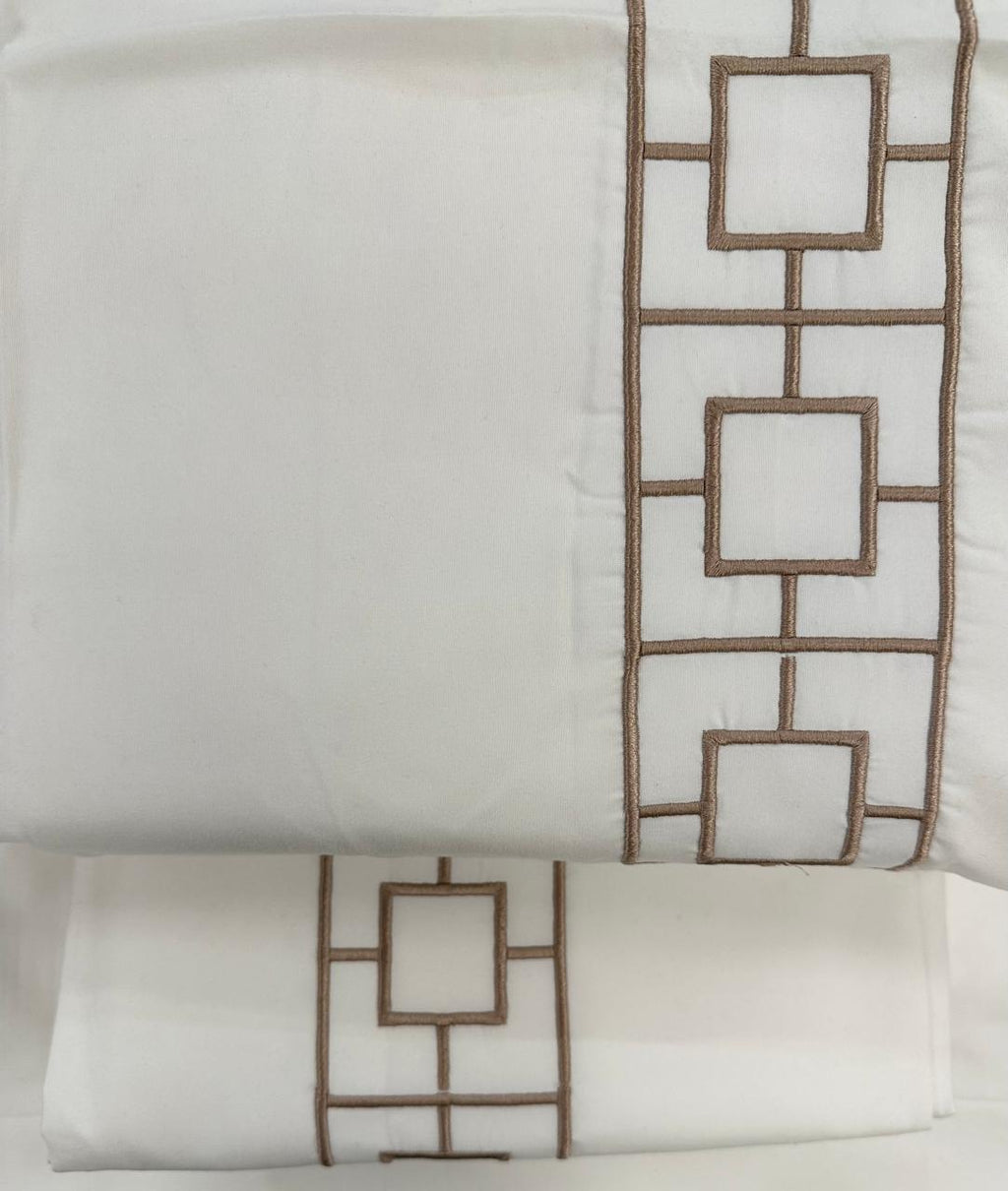Terra Luxe Bedding Set