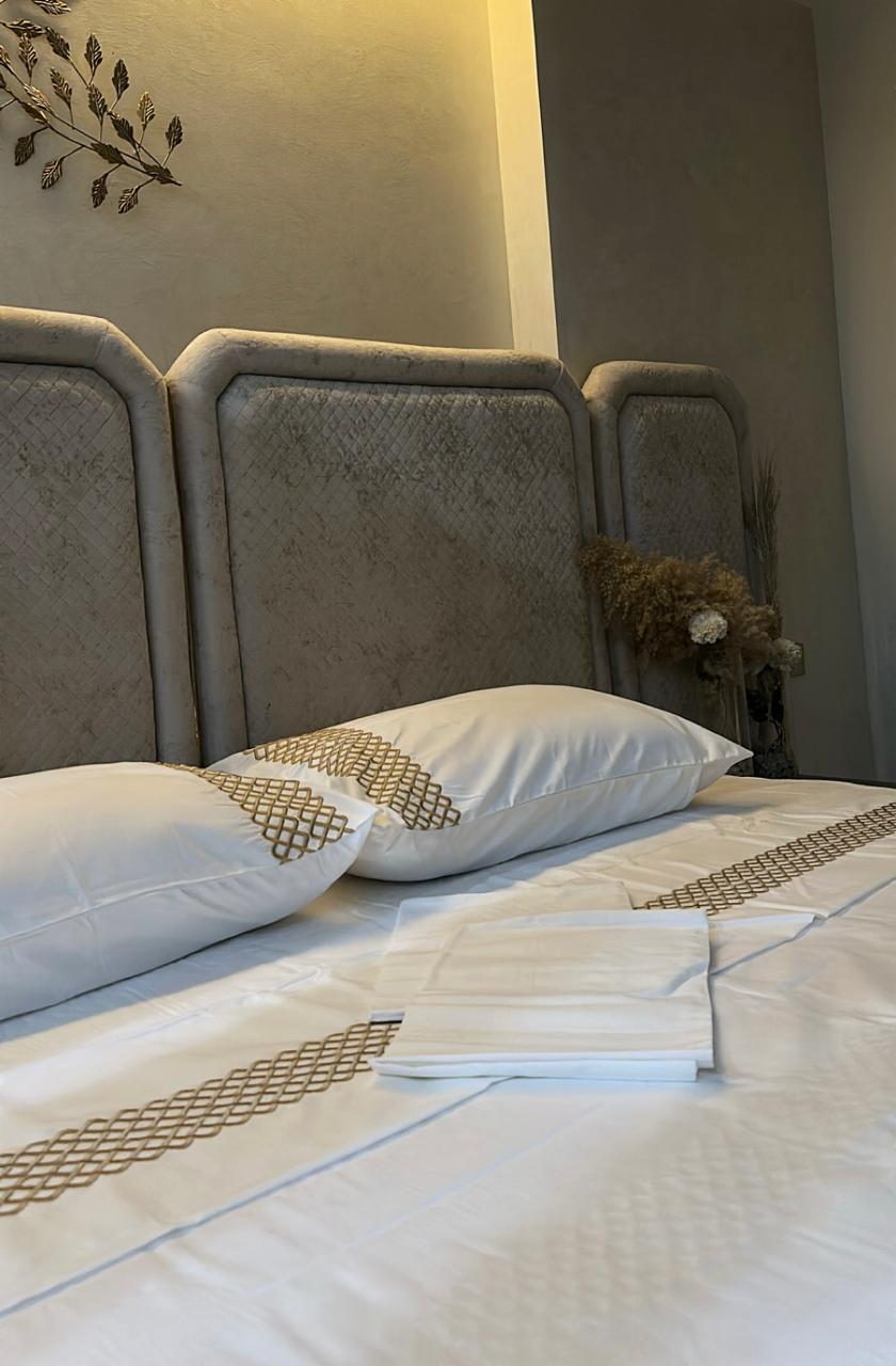 Mood Bedding Set